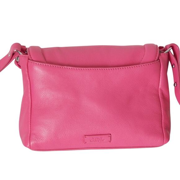 VINCE CAMUTO LYONA Leather Flap Closure Fuchsia Medium Crossbody Bag NWT